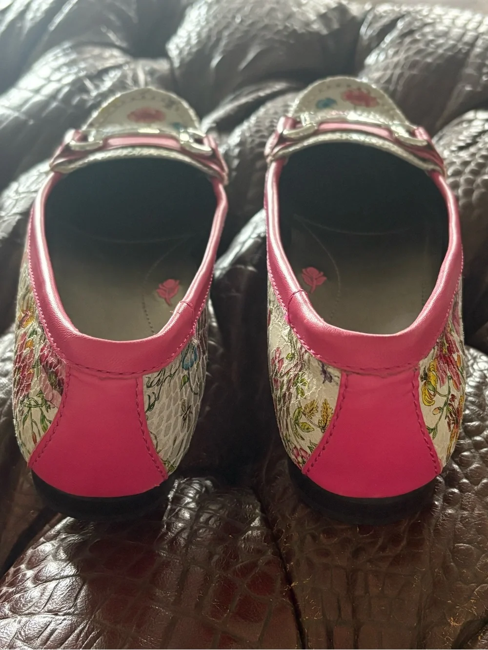 Ros Hommerson‎ Pink Floral Slip-On Loafers 8.5 SS narrow width